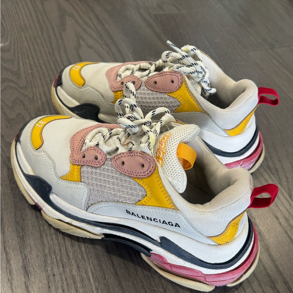 Balenciaga Runner Sneakers